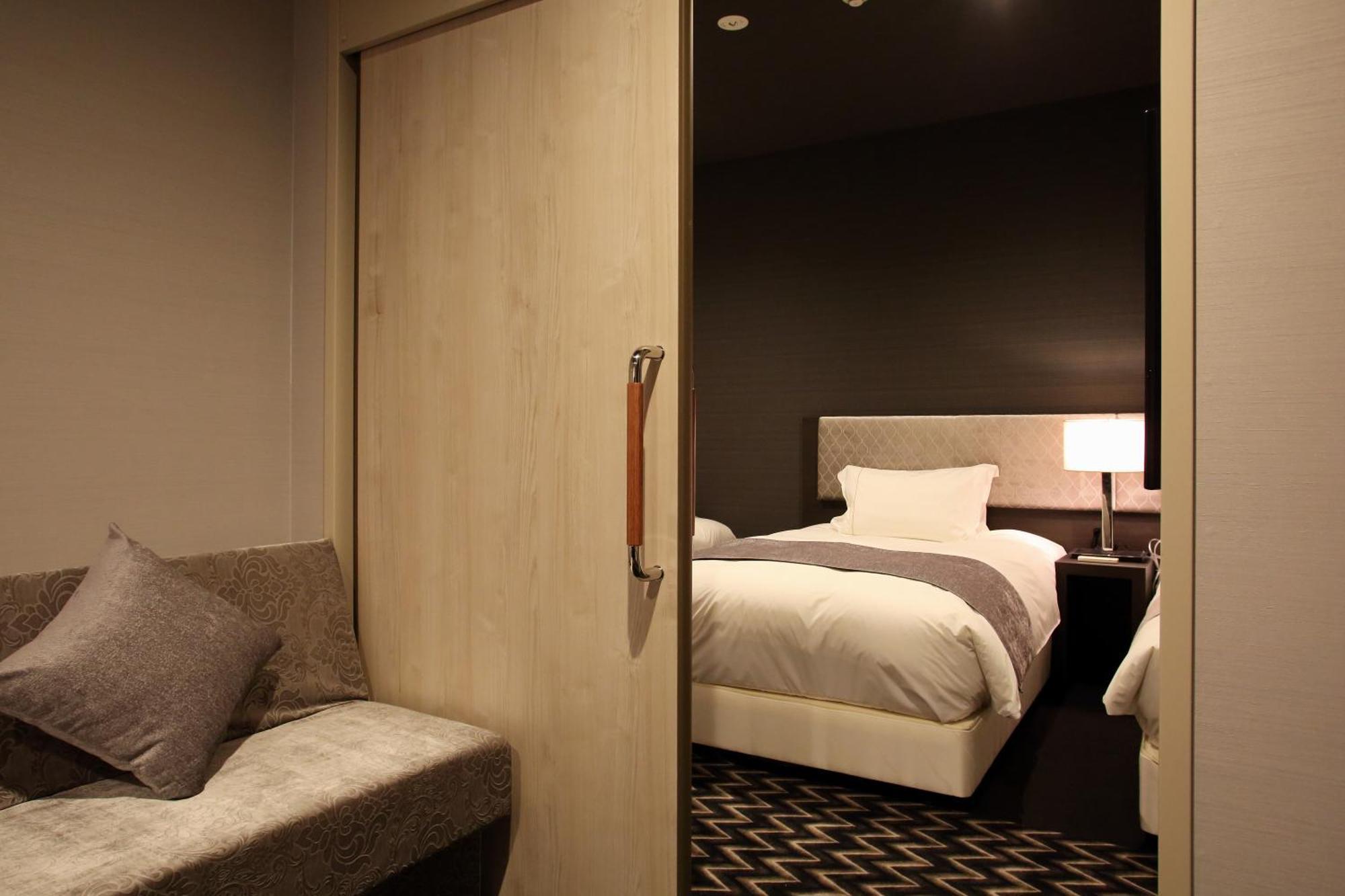 Centurion Hotel Grand Kobe Station Екстериор снимка